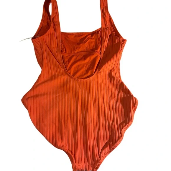 SOLID & STRIPED Coral Swimsuit NWT - Picture 5 of 6